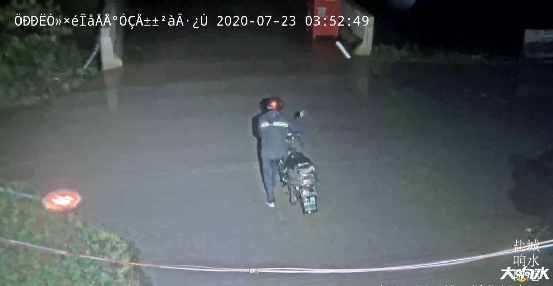 140501qx4vxkxk5udjze9x.jpg