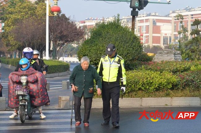 ?url=http%3A%2F%2Fdingyue.ws.126.net%2F2021%2F0216%2F43d77031j00qolrsq004jd200u000jvg00i100bx.jpg