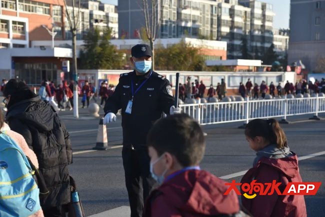 ?url=http%3A%2F%2Fdingyue.ws.126.net%2F2021%2F0222%2Fc6eec5b0j00qovzzc002wd200u000k1g00hp00bt.jpg