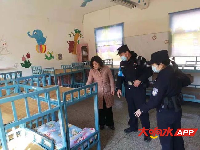 ?url=http%3A%2F%2Fdingyue.ws.126.net%2F2021%2F0222%2Fd6f9bd1cj00qox6n6001nd200k000f0g008p006i.jpg