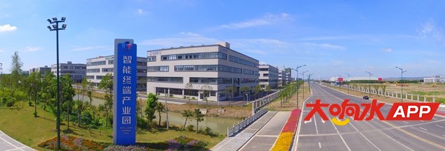e9dac676b64ab876bcd4409cc8c680c1.jpg