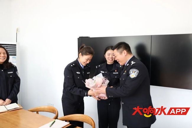 ?url=http%3A%2F%2Fdingyue.ws.126.net%2F2021%2F0309%2F24e30f70j00qpnrlj001id200u000k0g00it00cj.jpg