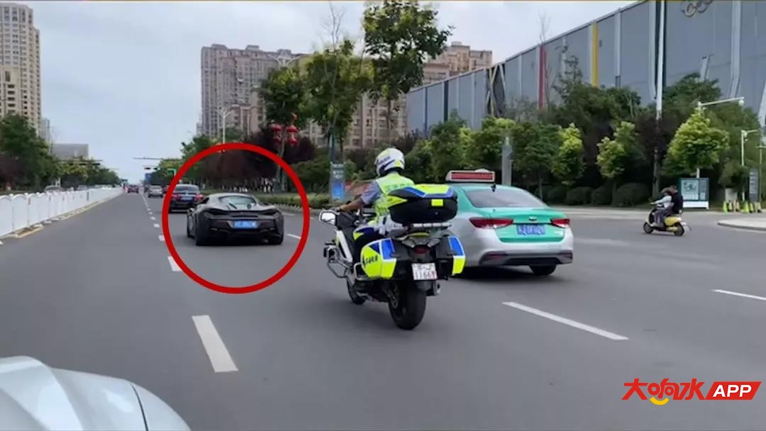 141632a7sdzivv4zh7h911.jpg
