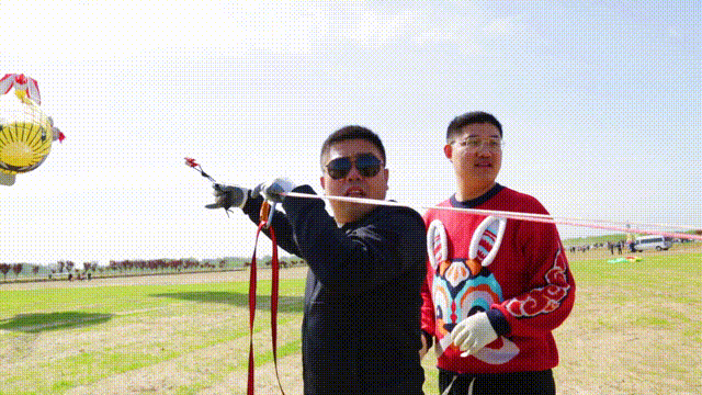 ba2a75a48382df3c3ce03320c75209b9.gif