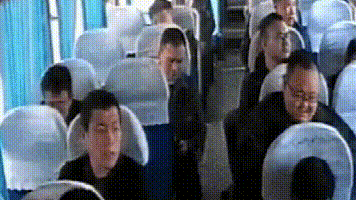0b7d523345cc96e0aaca2e6c30a6679a.gif
