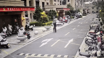 1f2438b6b3471217bbc2797a81d7f125.gif
